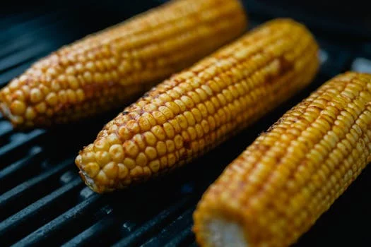 corn on the cob buttery grilled